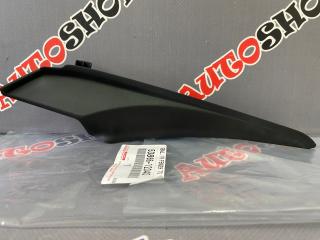 Запчасть решетка под дворники правая TOYOTA AURIS 08.2012 -