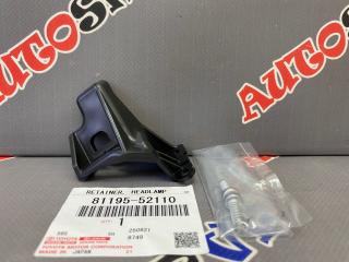Запчасть крепление фары правое TOYOTA VITZ