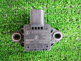 Датчик ускорения Mercedes-Benz E-Class контрактная Датчик ускорения Mercedes-Benz E-Class