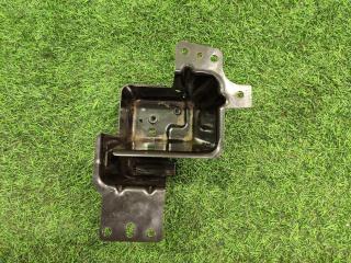 Кронштейн передний левый Mercedes-Benz GLE-Class