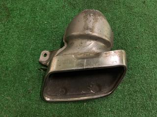 Насадка выхлопной трубы левая Mercedes-Benz E-Class