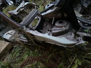 Лонжерон передний правый Mercedes-Benz S-Class