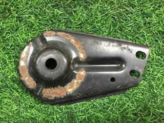 Запчасть упор подрамника Mercedes-Benz S-Class