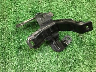 Держатель насоса ож Mercedes-Benz GLA-Class