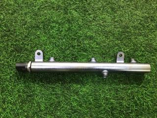 Топливная рампа правая Mercedes-Benz M-Class