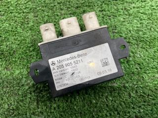 Коммутационный модуль Mercedes-Benz C-Class 2017 контрактная Коммутационный модуль Mercedes-Benz C-Class 2017