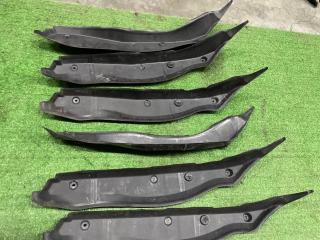 Пыльник крыла передний правый Mercedes-Benz C-Class