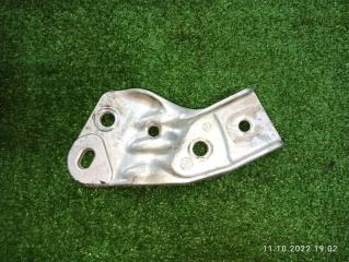 Кронштейн передний левый Mercedes-Benz GLC-Class