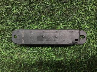 Антенный усилитель Mercedes-Benz S-Class контрактная Антенный усилитель Mercedes-Benz S-Class