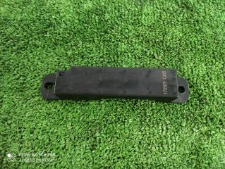 Фото запчасти антенный усилитель Mercedes-Benz C-Class контрактная запчасть Запчасть антенный усилитель Mercedes-Benz C-Class