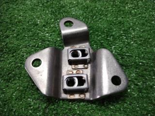 Кронштейн правый Mercedes-Benz S-Class 2017