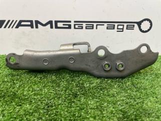 Кронштейн турбины Mercedes-Benz GLC-Class 2016 контрактная Кронштейн турбины Mercedes-Benz GLC-Class 2016