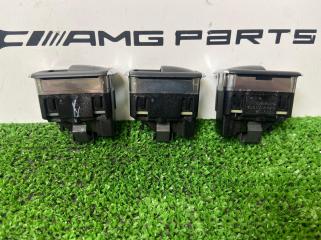 Запчасть кнопка стеклоподъемника задняя Mercedes-Benz GLE-Class