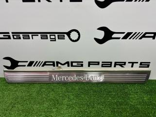 Накладка порога с подсветкой передняя правая Mercedes-Benz S-Class