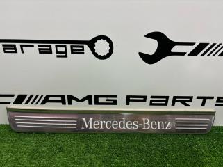 Накладка порога с подсветкой задняя правая Mercedes-Benz S-Class