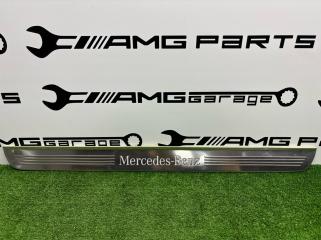 Накладка порога с подсветкой Mercedes-Benz E-Class