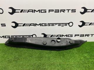 Пыльник крыла Mercedes-Benz C-Class 2024