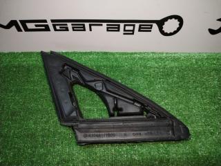 Уплотнитель зеркала передний правый Mercedes-Benz C-Class 2024