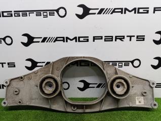 Поперечина редуктора задняя Mercedes-Benz S-Class