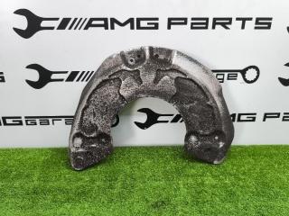 Щиток тормозного диска передний левый Mercedes-Benz C-Class 2016