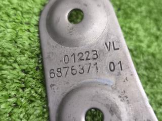 Держатель передний левый X6 2023 G06 B57D30B