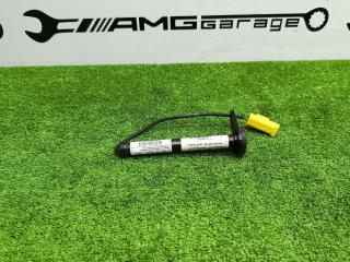 Пиропатрон петли капота Mercedes-Benz S-Class