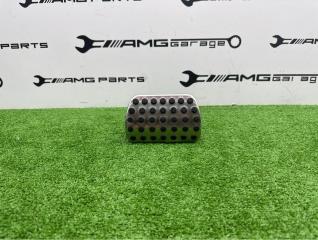 Запчасть накладка педали тормоза Mercedes-Benz G-Class