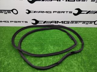 Уплотнитель проема крышки багажника Mercedes-Benz G-Class 2023