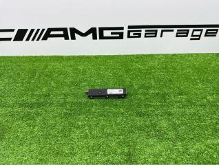 Запчасть антенный усилитель Mercedes-Benz GLA-Class 2023