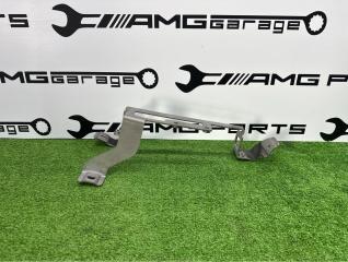 Держатель радиатора Mercedes-Benz G-Class 2023