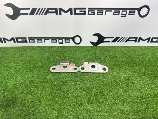 Запчасть крепежная пластина Mercedes-Benz GLC-Class 2024