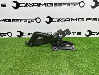 Петля капота правая Mercedes-Benz GLA-Class 2024 контрактная Петля капота правая Mercedes-Benz GLA-Class 2024