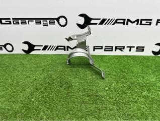 Держатель насоса ож Mercedes-Benz GLA-Class 2024