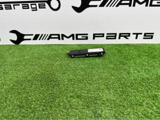 Запчасть антенный усилитель Mercedes-Benz A-Class 2024