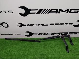 Поводок стеклоочистителя правый Mercedes-Benz GLA-Class 2023