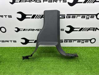 Накладка стойки правая Mercedes-Benz G-Class 2023