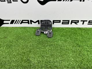 Запчасть держатель AUDI Q3 2024