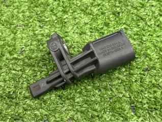 Датчик abs передний левый AUDI Q3 F3B