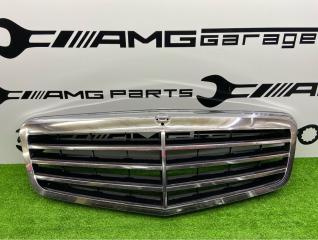 Решетка радиатора Mercedes-Benz E-Class