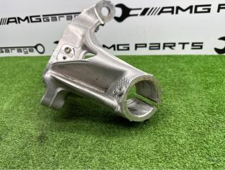 Поворотный кулак передний правый Q3 2024 F3B