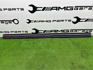 Уплотнитель моторного отсека Mercedes-Benz GLE-Class