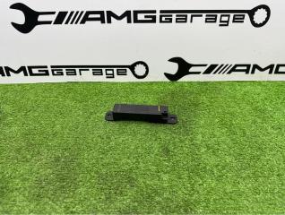 Запчасть антенный усилитель Mercedes-Benz C-Class