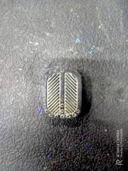 Фото запчасти накладка педали сцепления NISSAN Б/У запчасть Запчасть накладка педали сцепления NISSAN