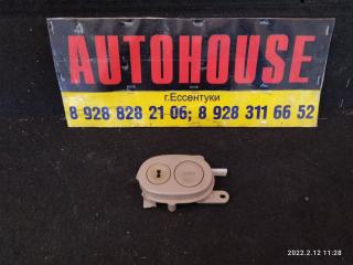 Запчасть кнопка открывания бардачка MAZDA MILLENIA 2001