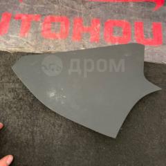 Запчасть накладка бороды консоли KIA CEED