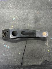 Фото запчасти кронштейн OPEL ZAFIRA 2001 Б/У запчасть Запчасть кронштейн OPEL ZAFIRA 2001