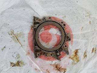 Фото запчасти сальник коленвала VOLKSWAGEN POLO 2013 Б/У запчасть Запчасть сальник коленвала VOLKSWAGEN POLO 2013