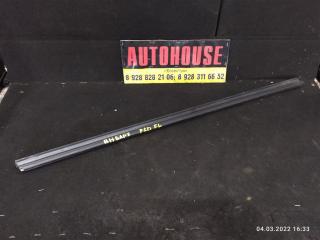 Запчасть молдинг стекла передний левый VOLKSWAGEN POLO 2013