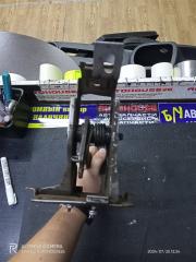 Запчасть педаль сцепления CHEVROLET AVEO