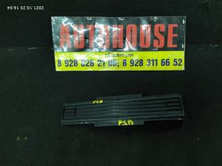 Крышка салонного фильтра VOLKSWAGEN POLO 2013